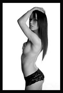 Nishia Kent Glamour Model